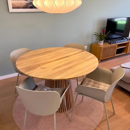 2-bedroom With Pool, Walk To & Town Appartement Ericeira